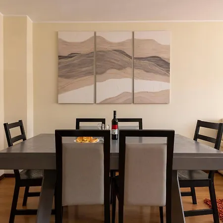 Maia's Cozy Διαμέρισμα